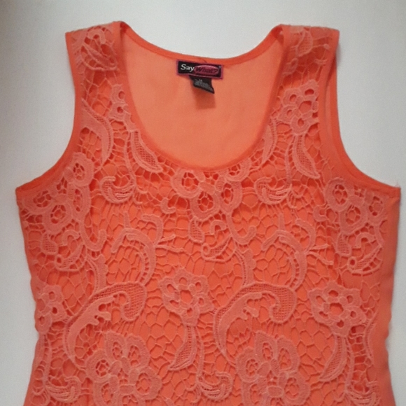 Womens Top - Picture 2 of 3